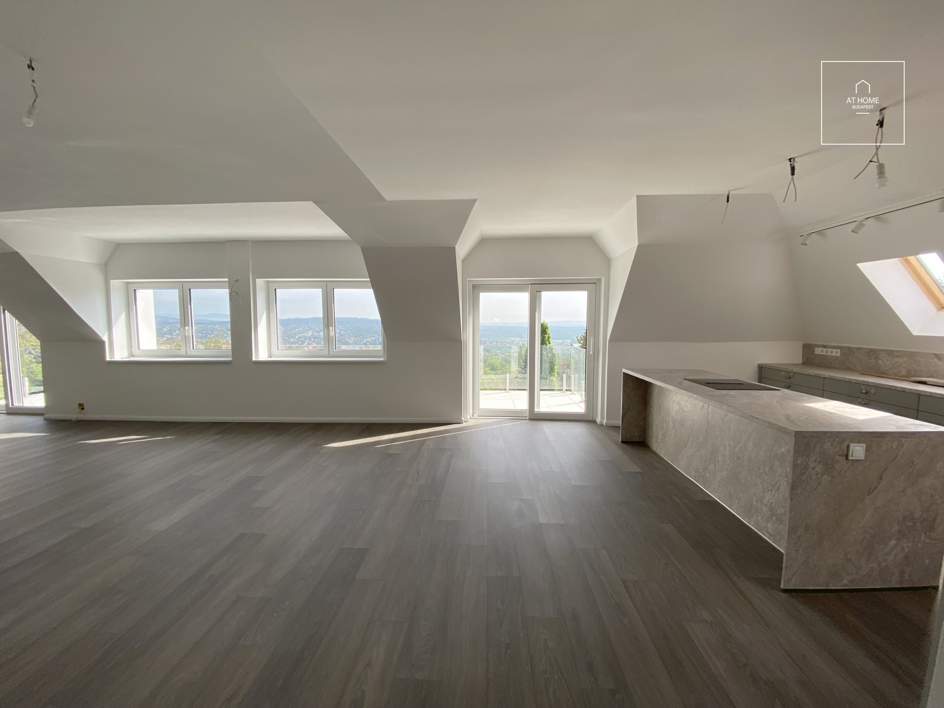 Newly built apartment with view for sale, Budapest, district 3, Testvérhegy