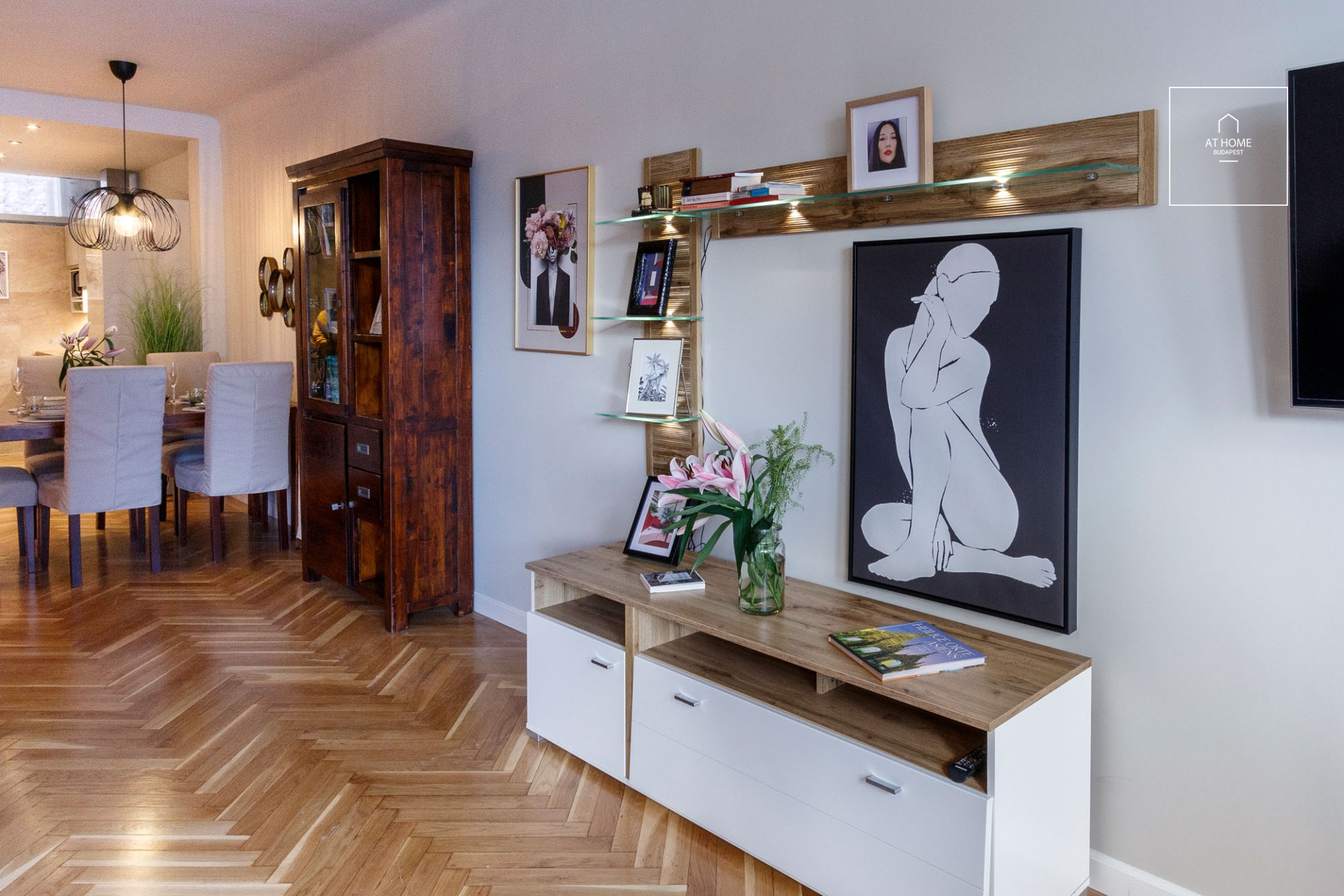 Studio apartment for rent near Buda Castle, Budapest 1st district.