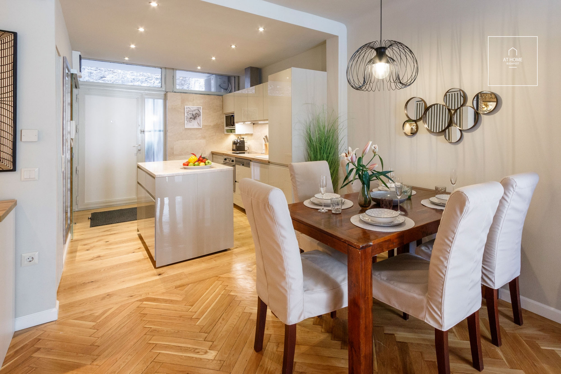 Studio apartment for rent near Buda Castle, Budapest 1st district.