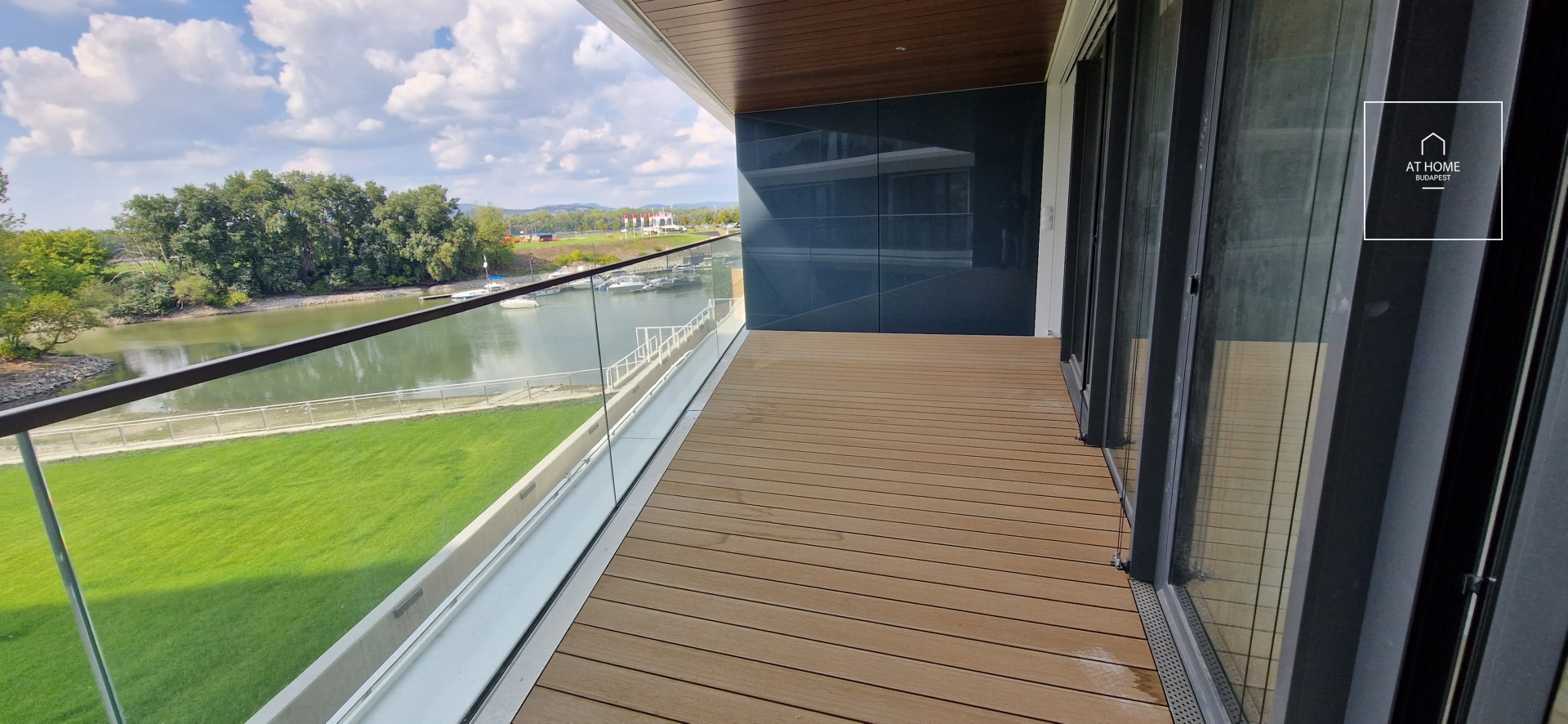 Newly built apartment in Budapest 13th District with Danube panorama