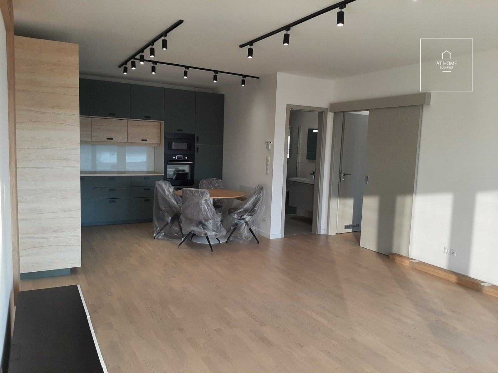 Newly built apartment  in Budapest 13th District with Danube panorama