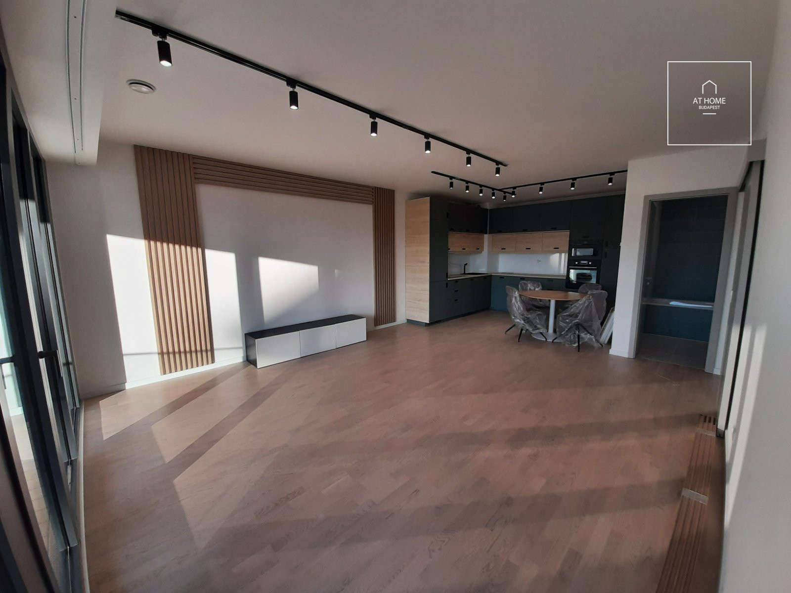 Newly built apartment  in Budapest 13th District with Danube panorama