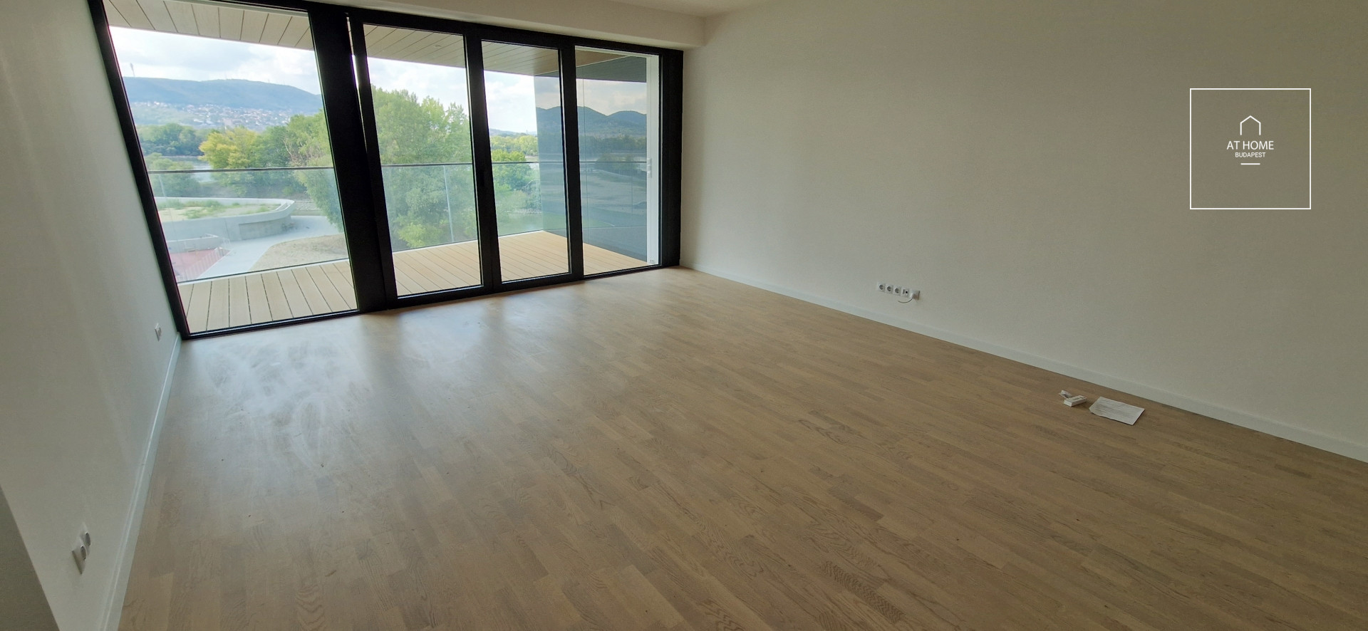 Newly built apartment in Budapest 13th District with Danube panorama