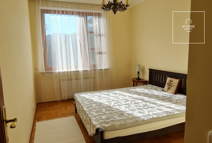 Residential park two-bedroom apartment for rent Budapest II. district, Kurucles