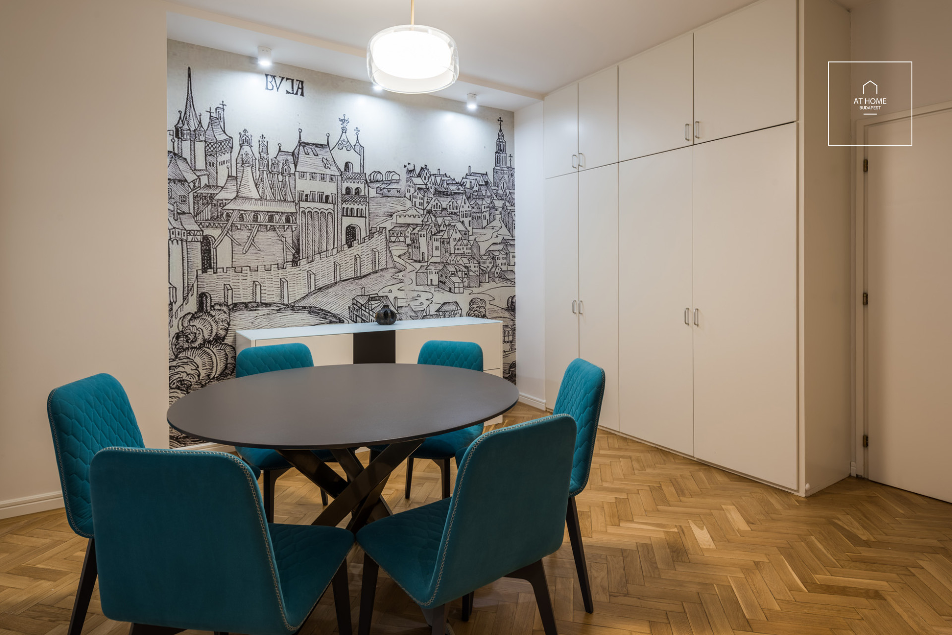 Exclusive classic apartment for rent Budapest I. district, Vár