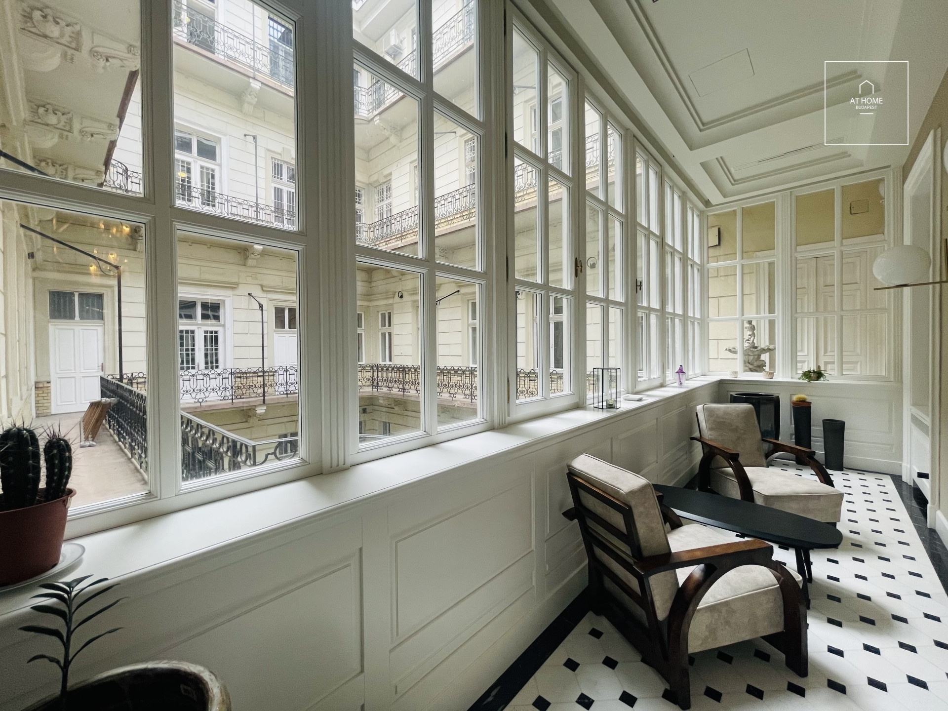 Representative luxury property for rent in Budapest VI. district