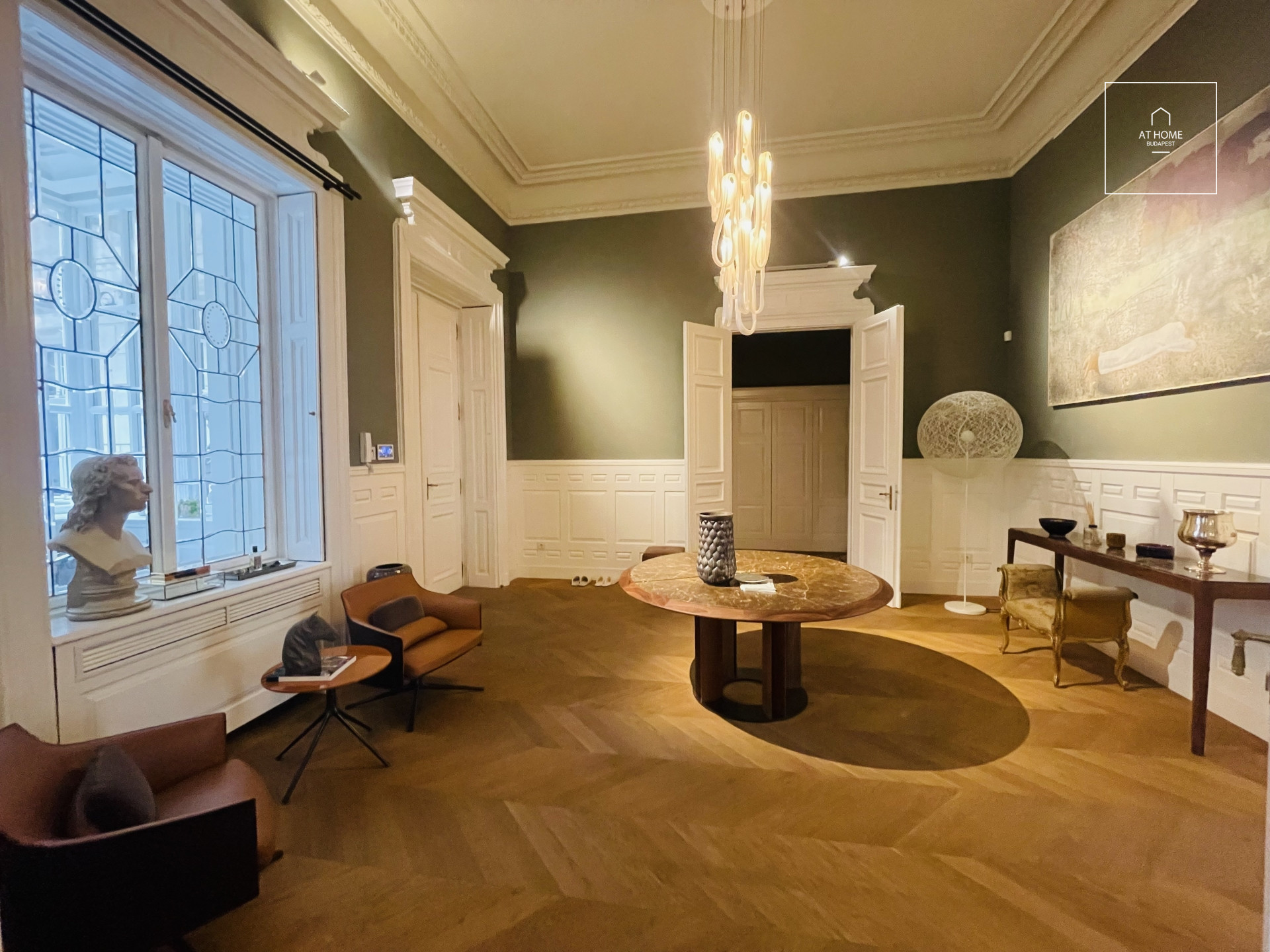 Representative luxury property for rent in Budapest VI. district