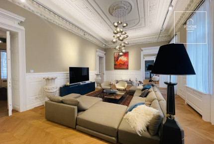 Representative luxury property for rent in Budapest VI. district