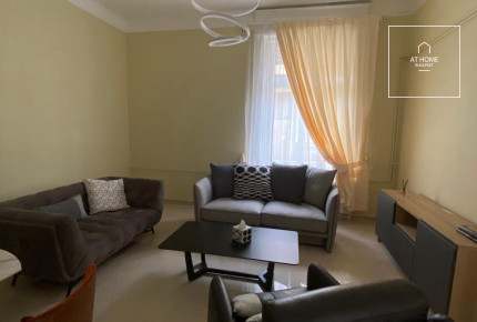 Two-bedroom apartment in the city center for rent, Budapest, district 5 Downtown