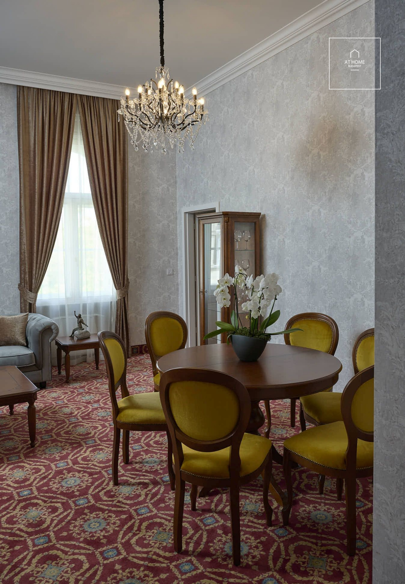 Exclusive duplex luxury apartment with rooftop terrace  in Budapest\'s most elegant Neo-Renaissance Palace in district 6