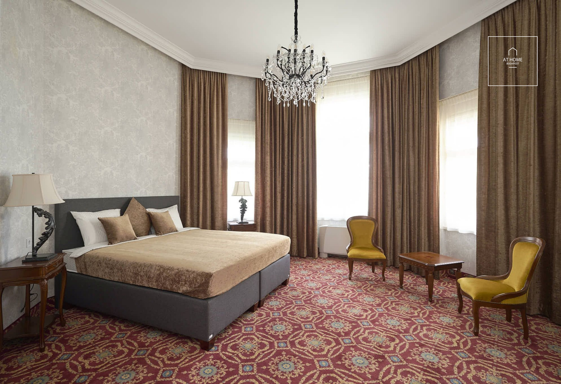 Luxury apartment in Budapest\'s most elegant Neo-Renaissance Palace in district 6