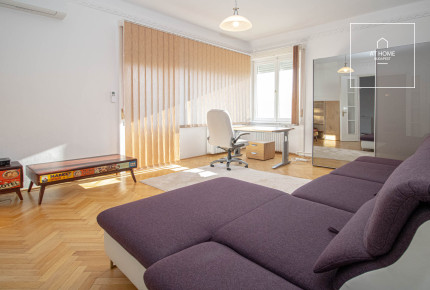 Renovated 3-bedroom apartment with terrace Budapest 2nd district Rózsadomb