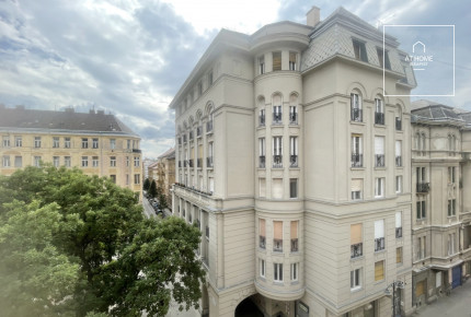 Felújított polgári lakás gyönyörű kilátással, Budapest, Palotanegyed