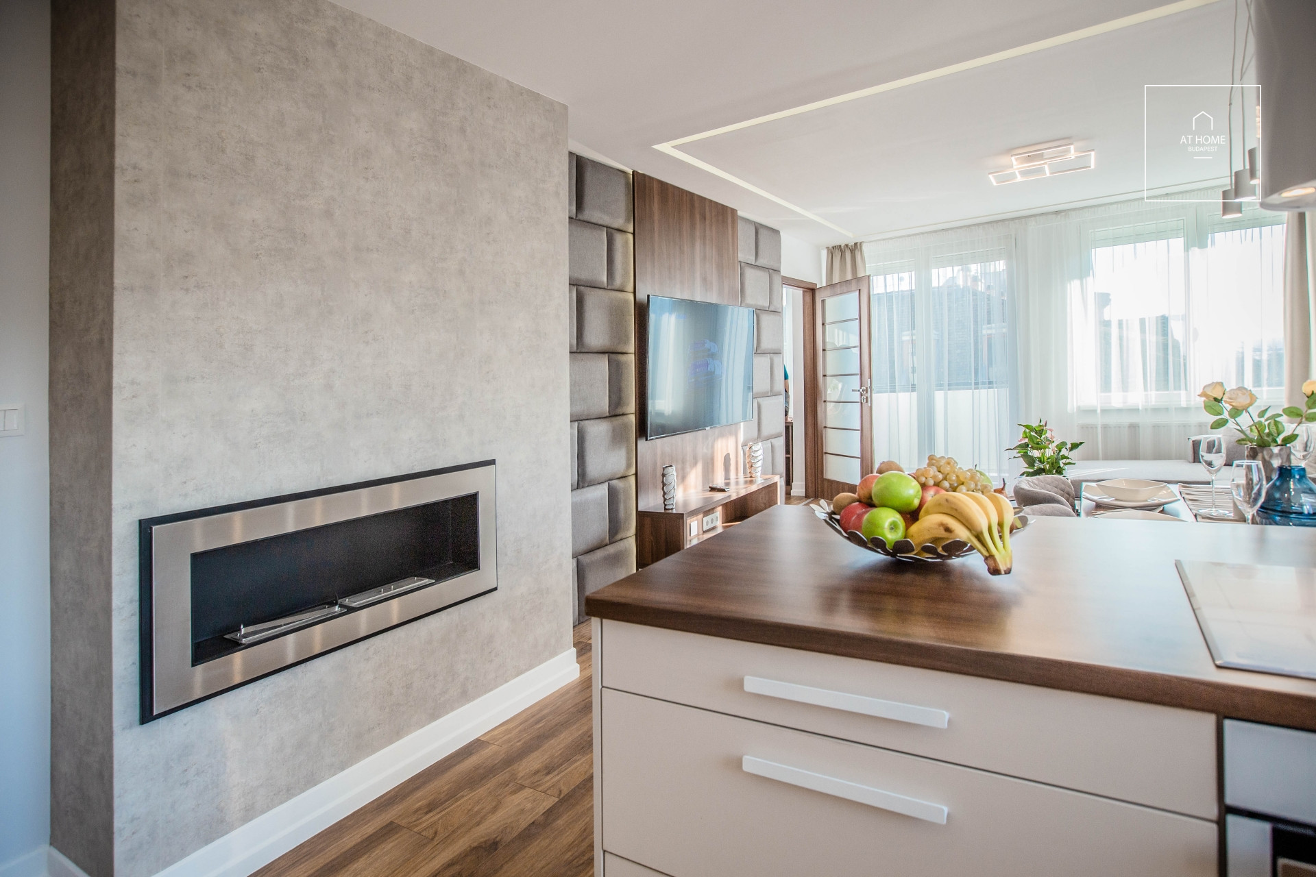 Circular panoramic exclusive apartment in the 1st district of Budapest