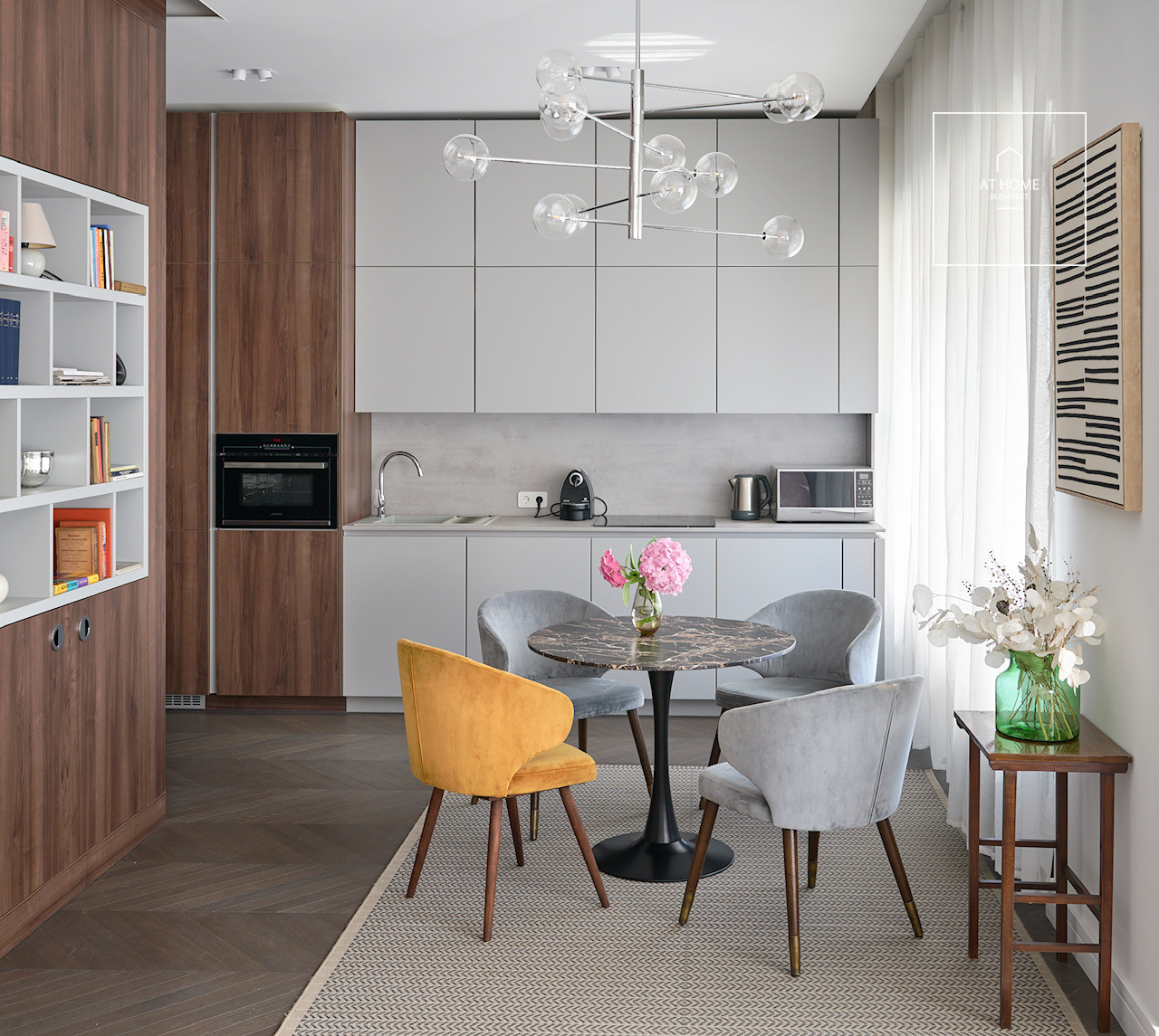 A studio apartment is available for rent  in 2nd district of Budapest ,  Országút