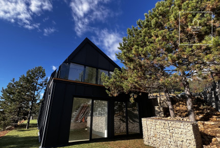 Panoramic newly built semi-detached house in Budaörs