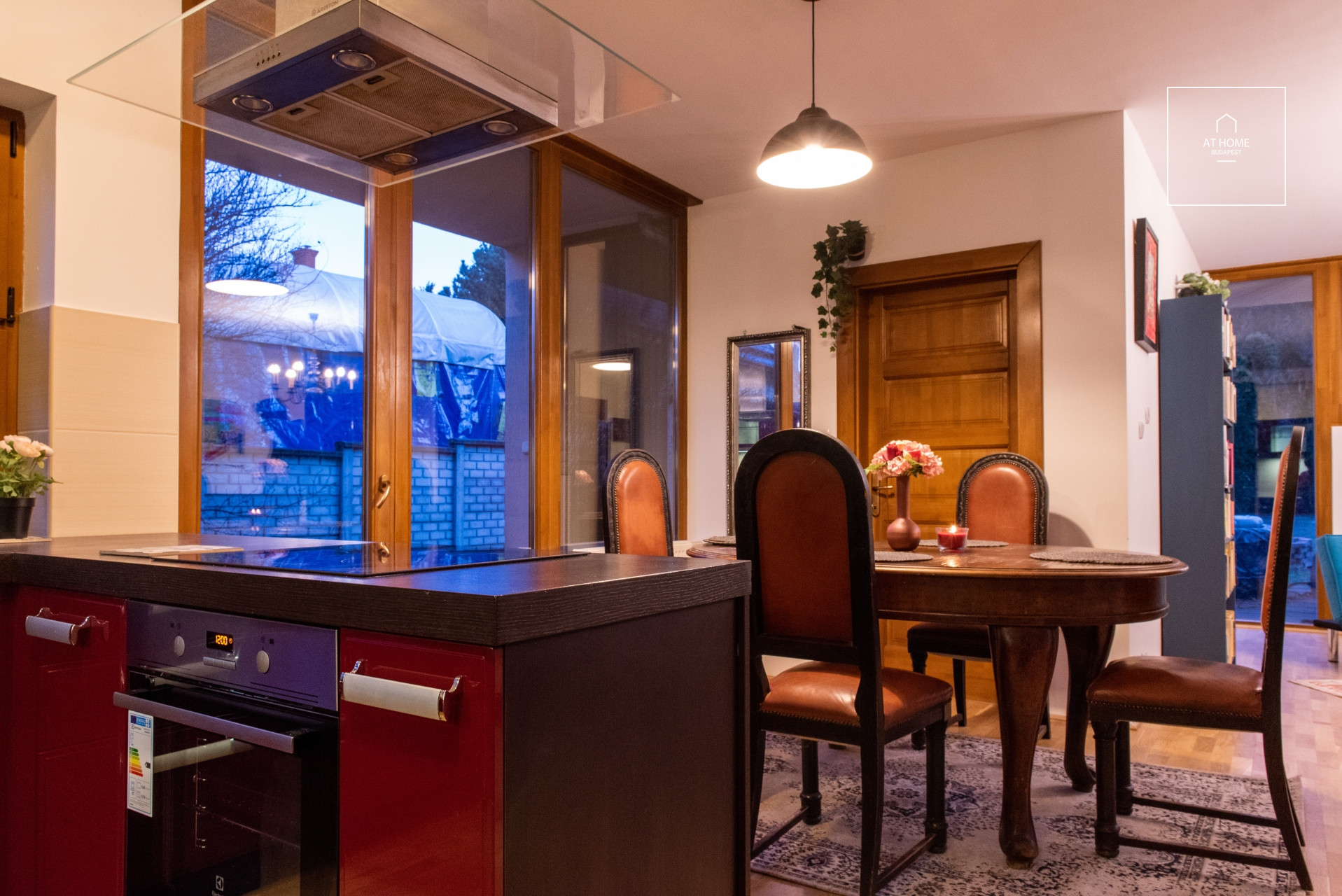 Három szintes családi ház Budapest II/A. kerület, Budaliget