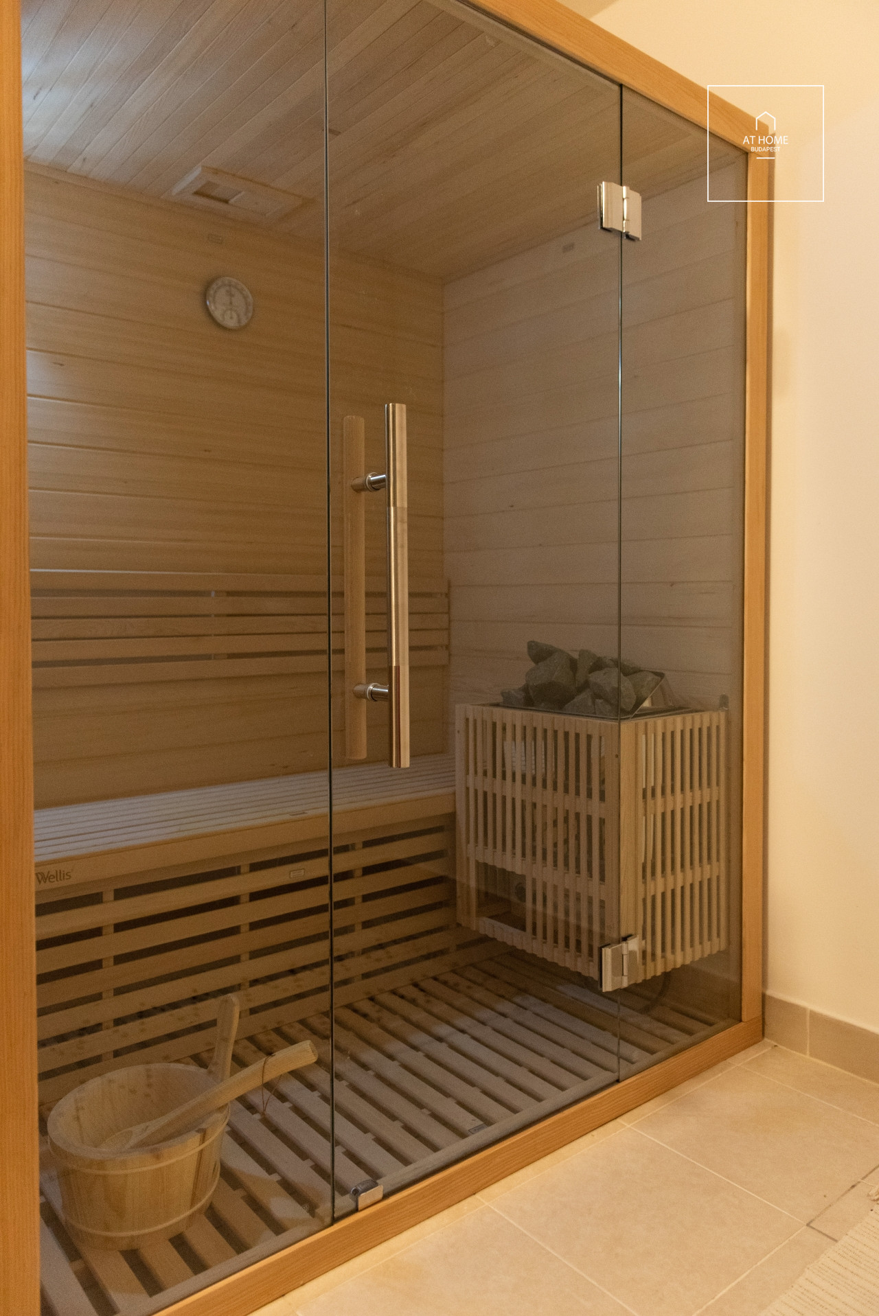 Three-story family house in Budapest, District II/A, Budaliget.