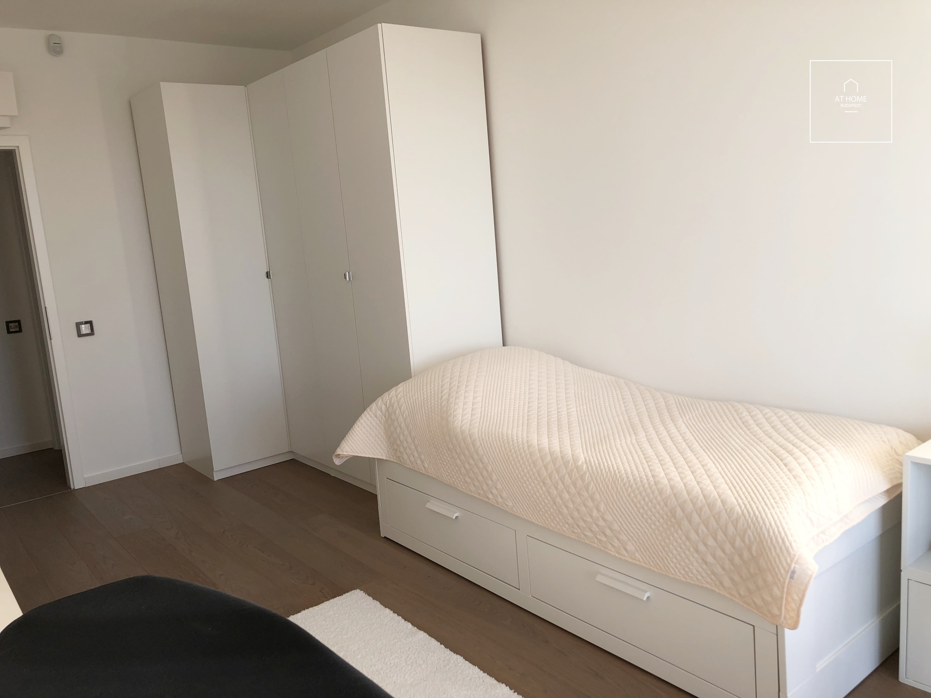 Exclusive luxury apartment for rent in Budapest, District XIII, Vizafogó.