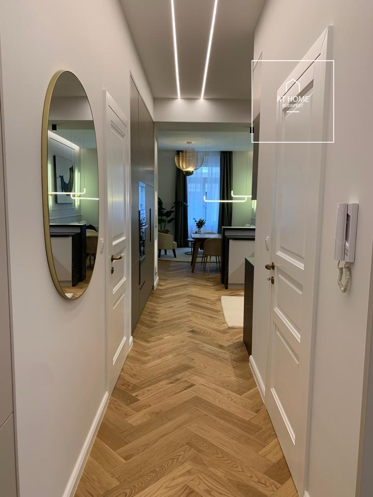 Premium three-bedroom apartment available for rent in the city center Budapest 5th district