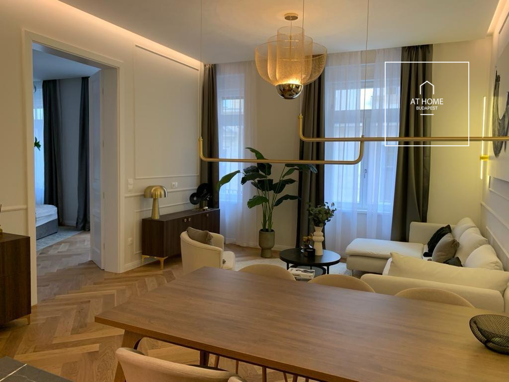 Premium three-bedroom apartment available for rent in the city center Budapest 5th district