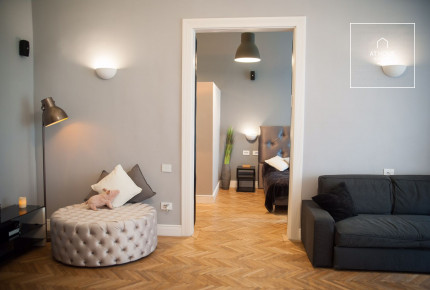 Two-bedroom, renovated apartment available for rent in Budapest, 5th district, Lipótváros