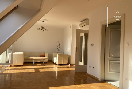 Two-bedroom panoramic apartment for rent in Budapest, 2nd district, Rézmál