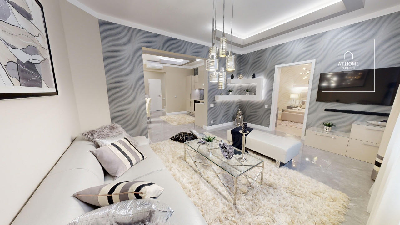Three-bedroom luxury apartment in the 5th district of Budapest, Downtown