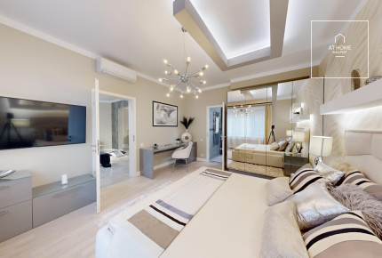 Three-bedroom luxury apartment available for rent in the 5th district of Budapest, Downtown.