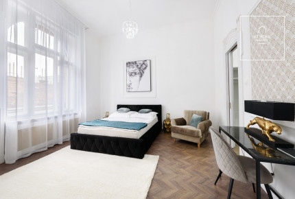 Premium three-bedroom apartment for rent in the 6th district of Budapest, Terézváros