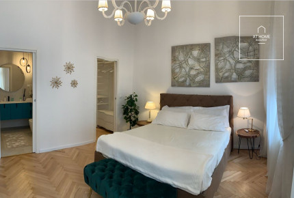 Premium refurbished classical apartment for rent in the 5th district of Budapest, Lipótváros