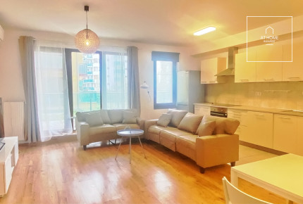 A three-bedroom premium apartment is available for rent in the 13th district of Budapest, Marinapart