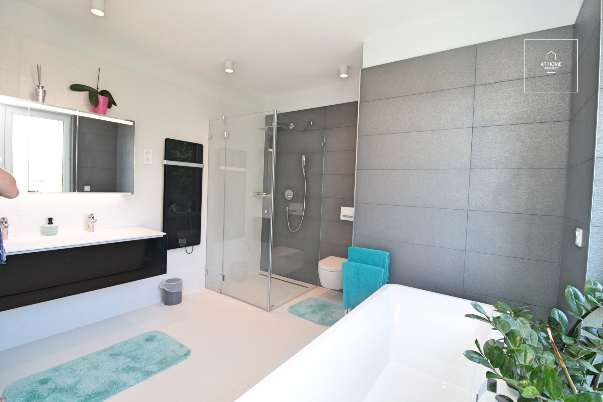 Newly built luxury apartment with panoramic views for rent in the 2nd district of Budapest, Törökvész