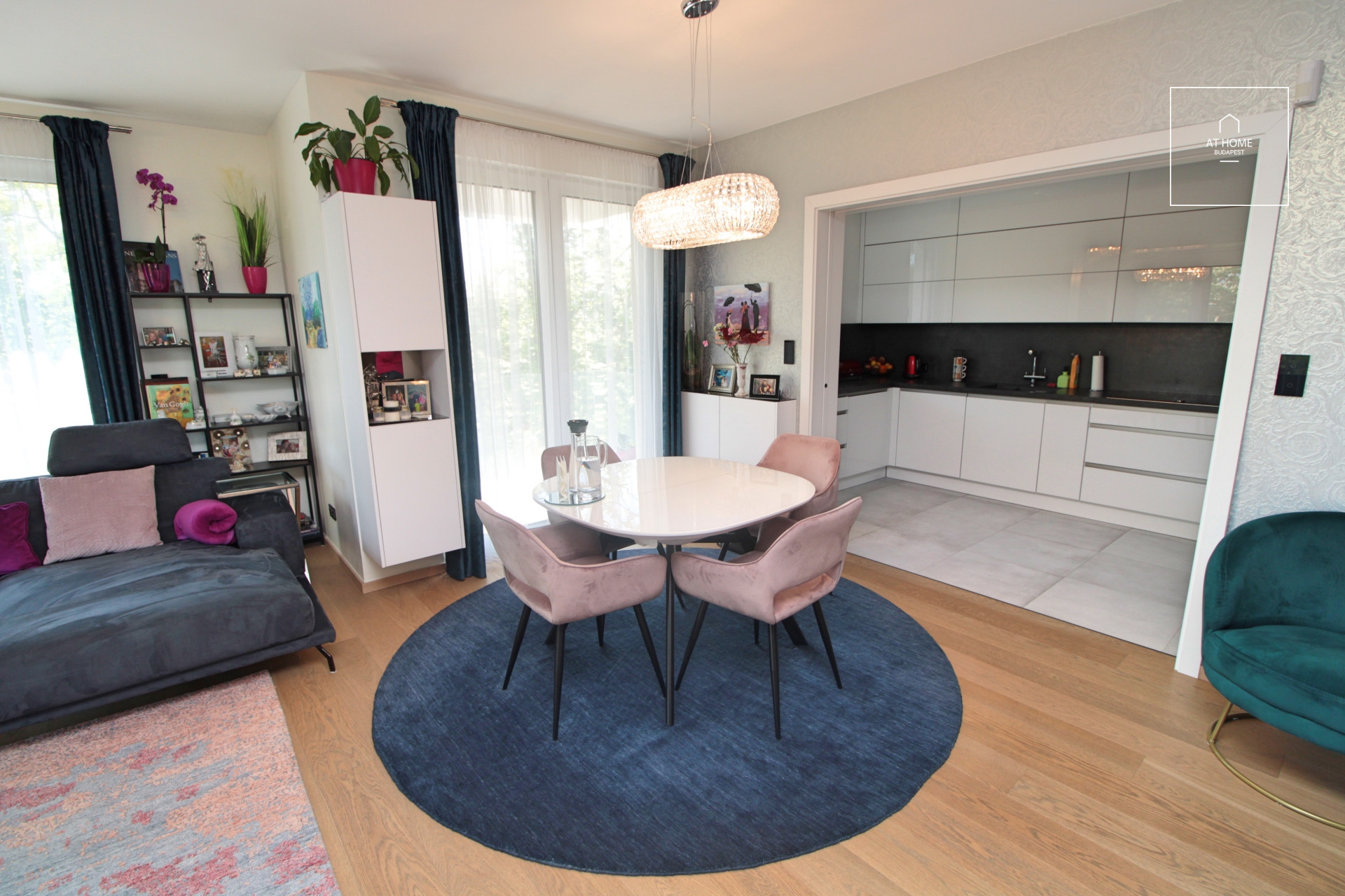 Newly built luxury apartment with panoramic views for rent in the 2nd district of Budapest, Törökvész