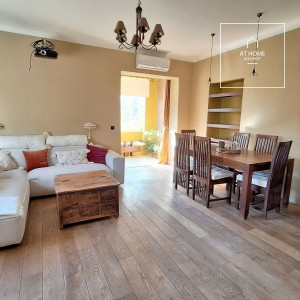 Renovated three-bedroom apartment for rent in Budapest, District I, Naphegy