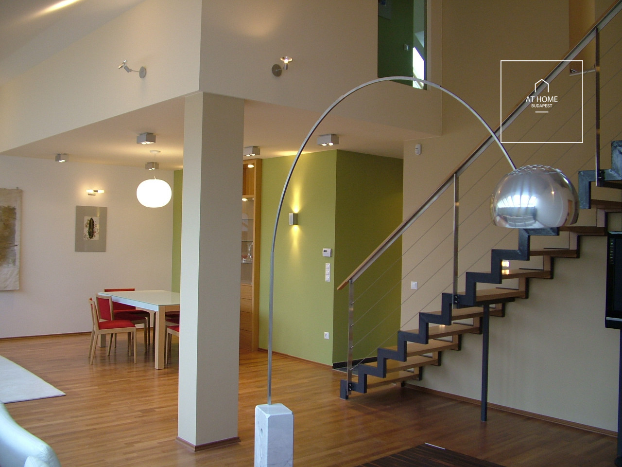 Two-story renovated apartment for rent in Budapest, District VI, Terézváros