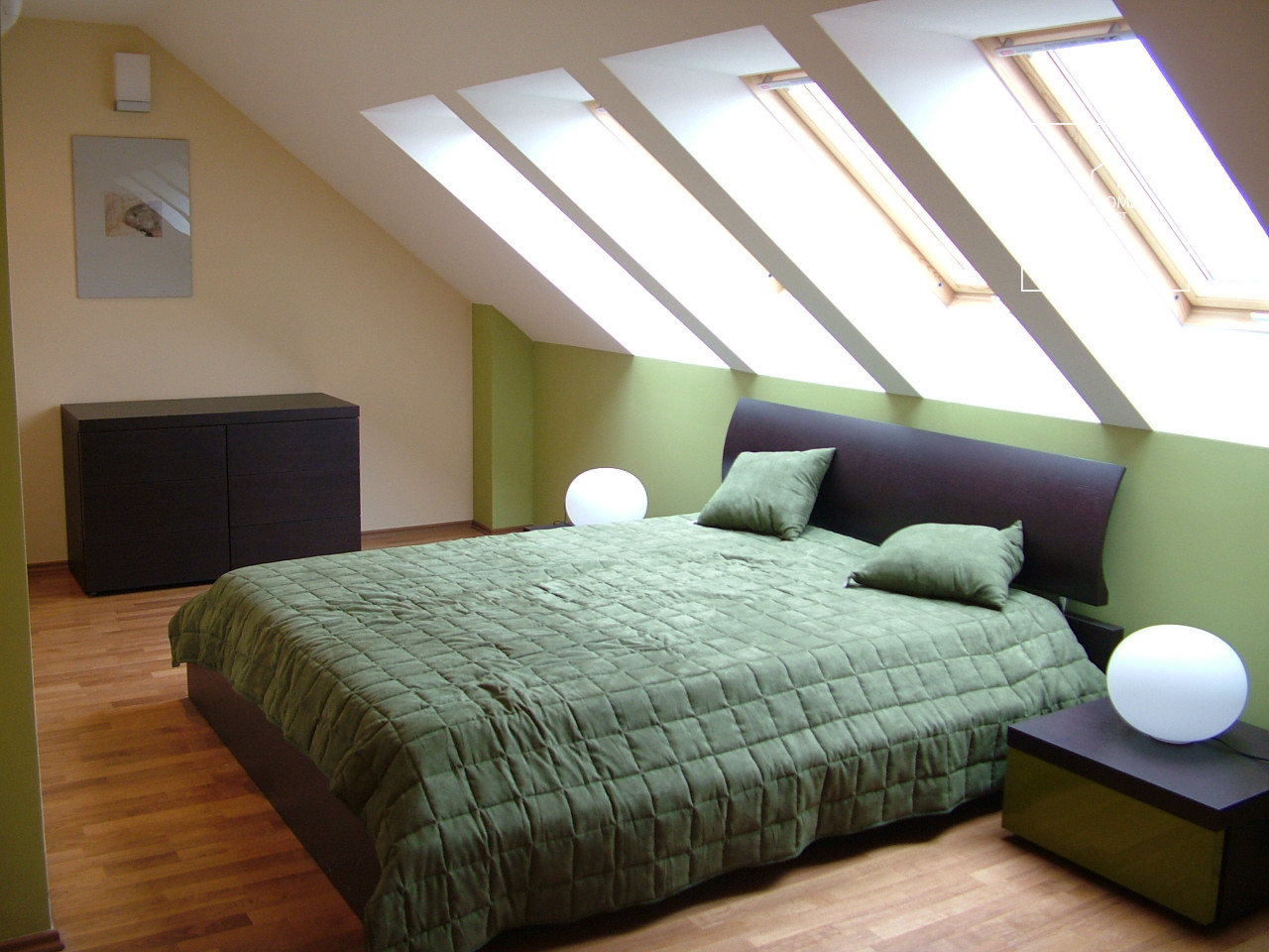 Two-story renovated apartment for rent in Budapest, District VI, Terézváros