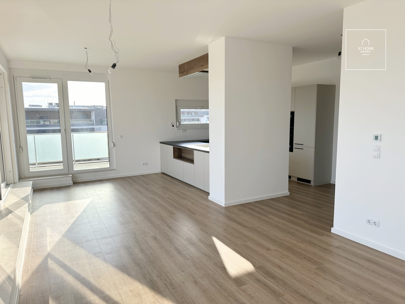 Newly built exclusive penthouse apartment for rent in the 11th district of Budapest, Madárhegy