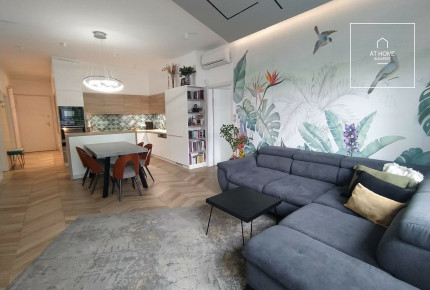 A premium apartment in a green area is for sale in Budapest, District II, Pasarét.