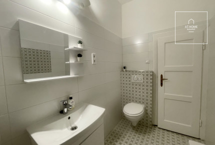 Newly renovated two-room apartment directly below the Buda Castle, District I, Várnegyed