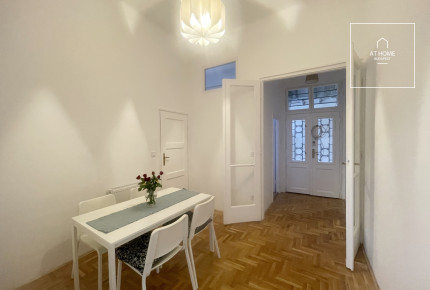 Newly renovated two-room apartment directly below the Buda Castle, District I, Várnegyed