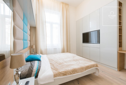 Two-bedroom premium apartment for rent in Budapest, District V, Lipótváros.