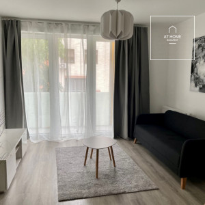 A 60 m², 3-room apartment with a terrace in the 13th district is available for rent