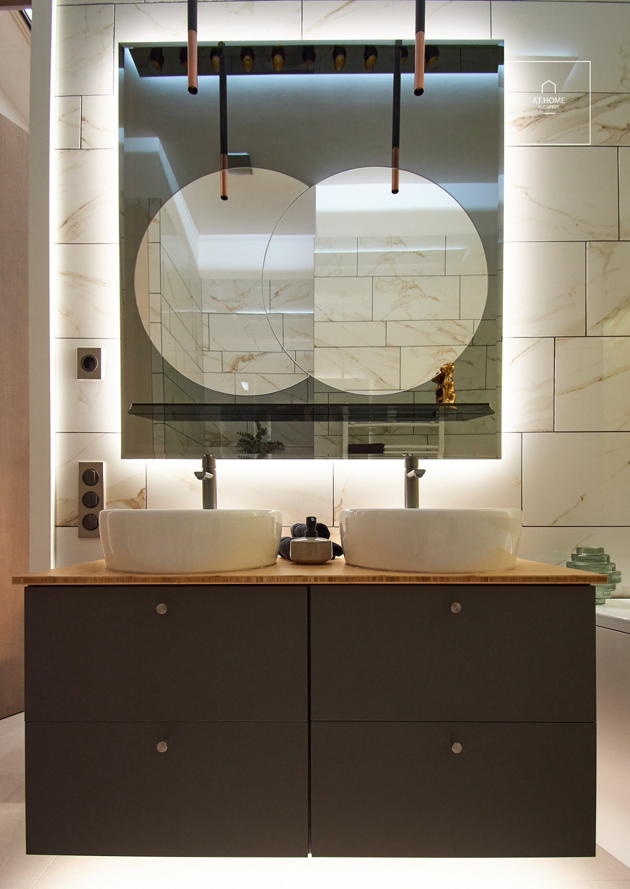 Luxury apartment for sale in downtown Budapest, 5th district, Lipótváros