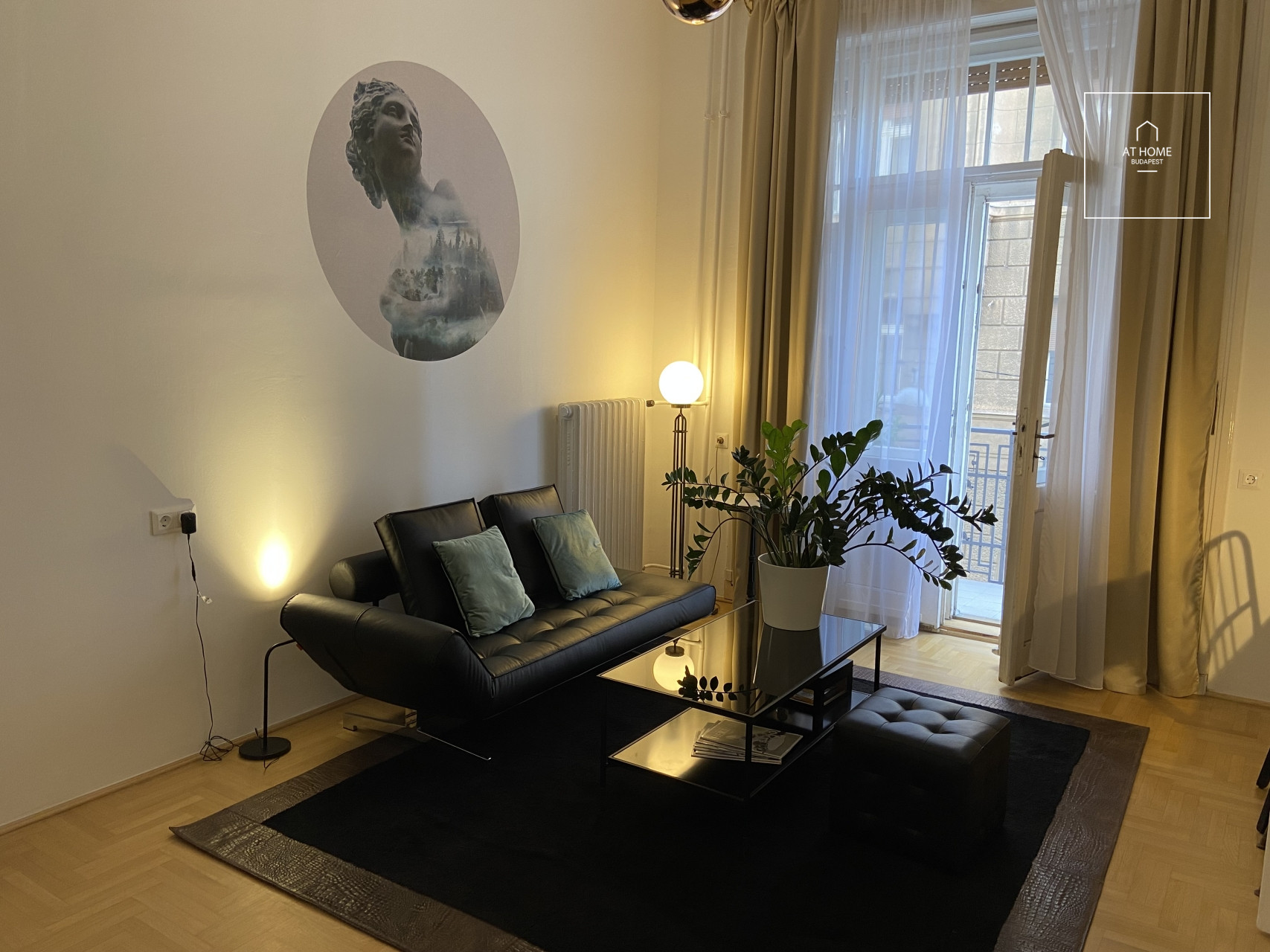 A two-bedroom premium apartment is available for rent in District V of Budapest, in Lipótváros.