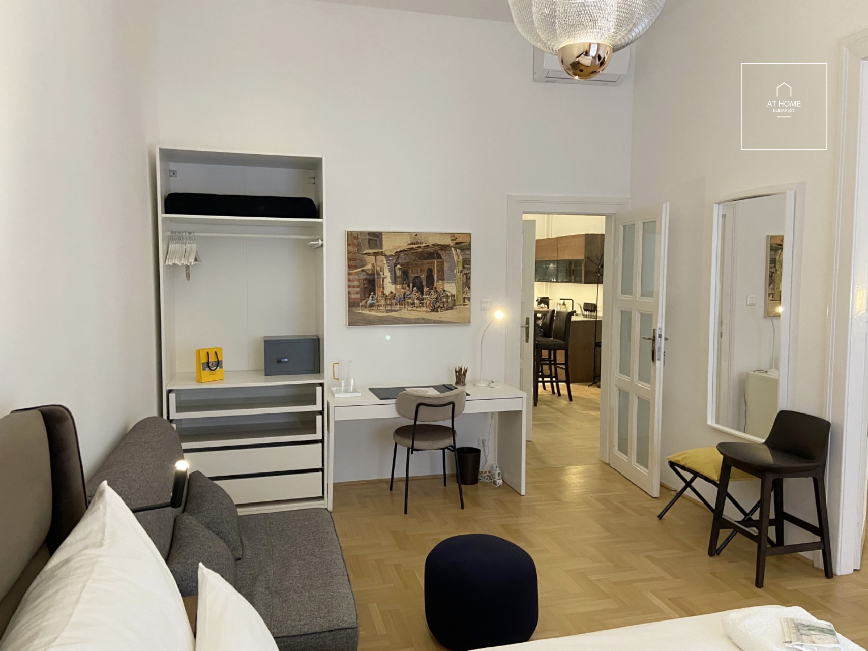 A two-bedroom premium apartment is available for rent in District V of Budapest, in Lipótváros.