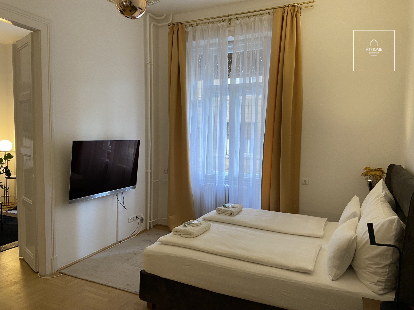 A two-bedroom premium apartment is available for rent in District V of Budapest, in Lipótváros.
