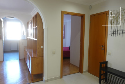 3 bedroom, modern apartment for rent In Budapest, district 2, Törökvész