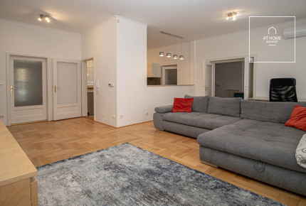 3-bedroom apartment with garden connection for rent in Budapest II. district