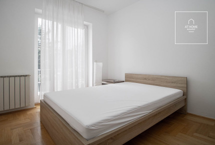 3-bedroom apartment with garden connection for rent in Budapest II. district